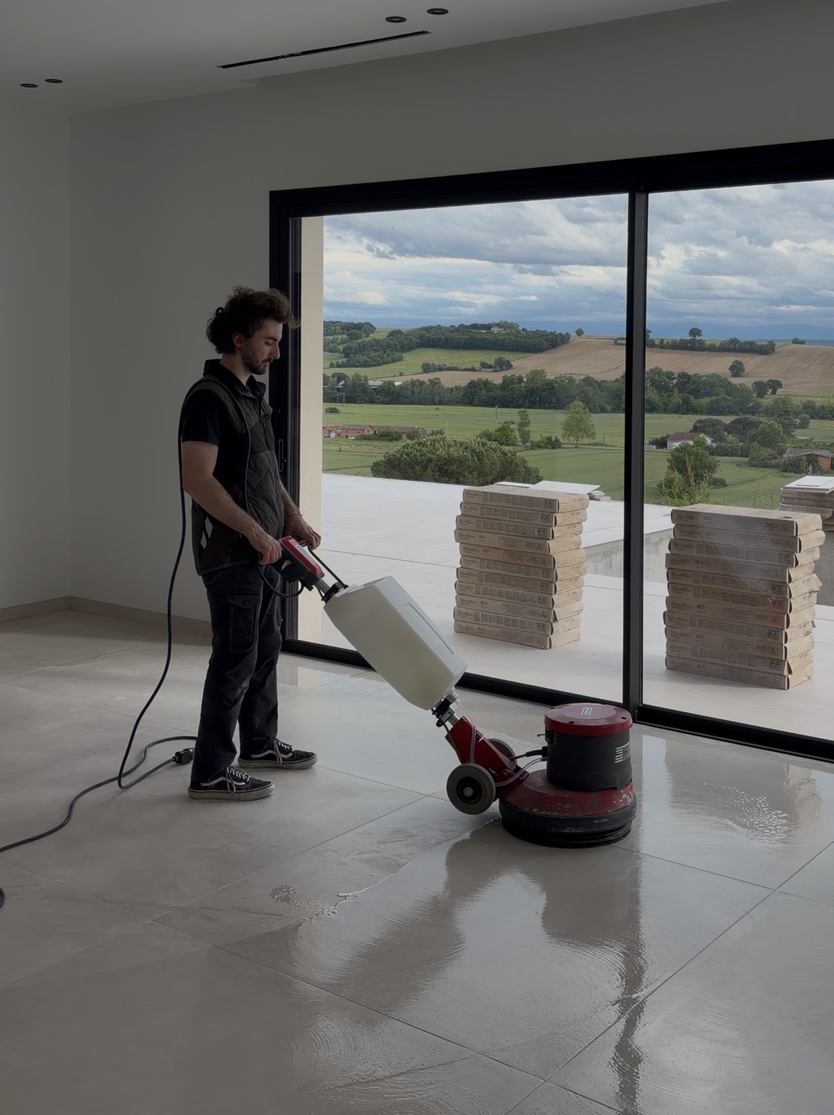 Nettoyage de fin de chantier d’une villa de 250 mètres carrés
